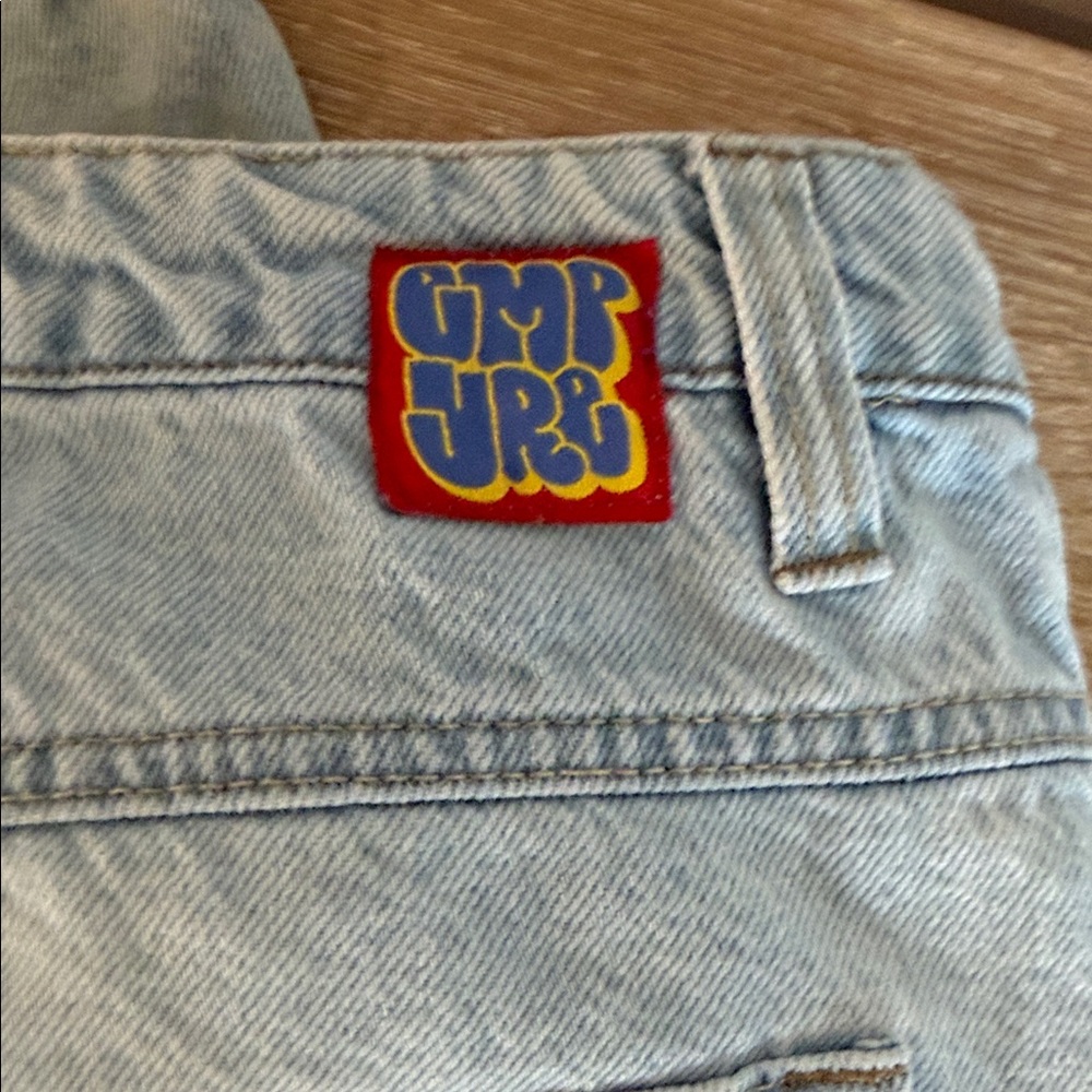 Empyre Light Wash Relaxed Jeans - Picture 5 of 5